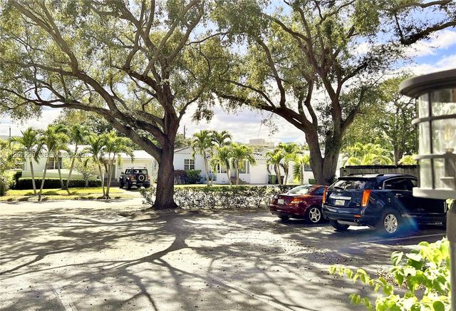 499 SE 13th St 7E, Fort Lauderdale, FL 33316