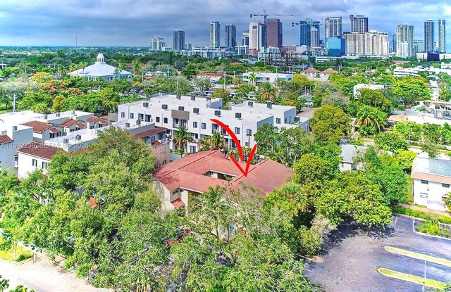 499 SE 13th St 7E, Fort Lauderdale, FL 33316