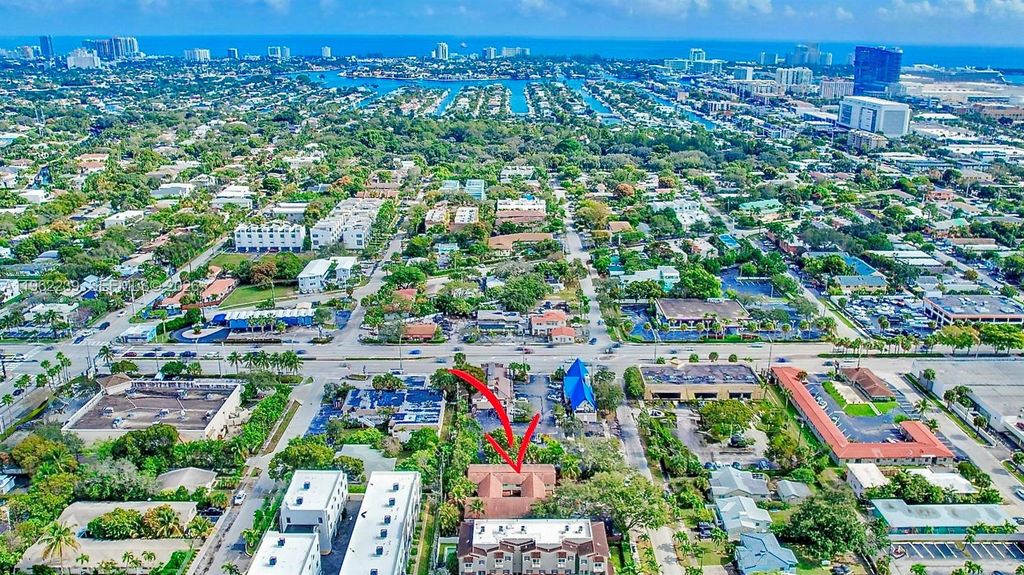 499 SE 13th St 7E, Fort Lauderdale, FL 33316