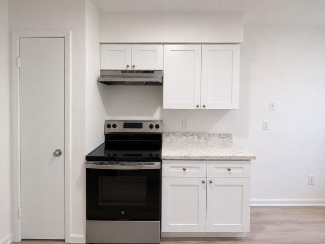 5011 Brisbane Drive, Houston, TX 77048