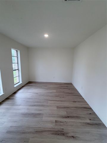 5011 Brisbane Drive, Houston, TX 77048