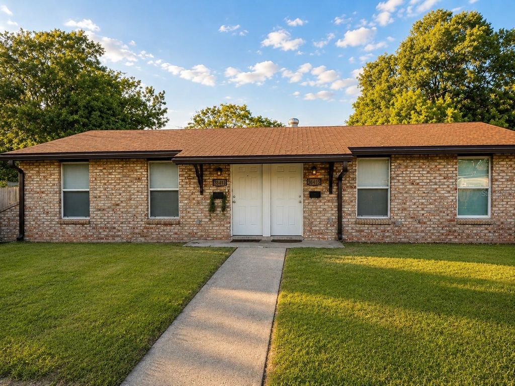 38413 & 38415 13TH AVENUE, Zephyrhills, FL 33542