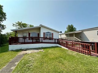 87 S Byron Drive, Wintersville, OH 43953
