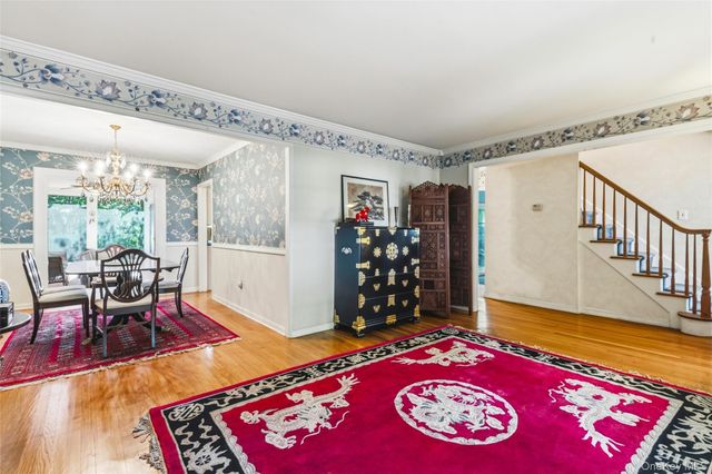 11A Prospect Drive N, Huntington Station, NY 11746