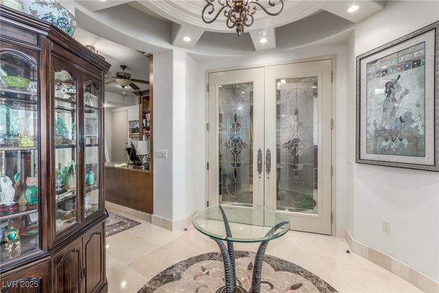 9101 Alta Drive 203, Las Vegas, NV 89145