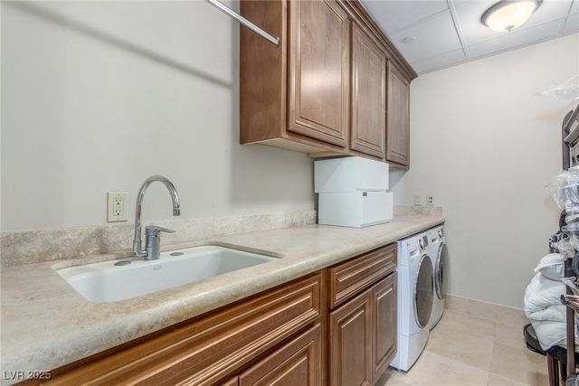 9101 Alta Drive 203, Las Vegas, NV 89145