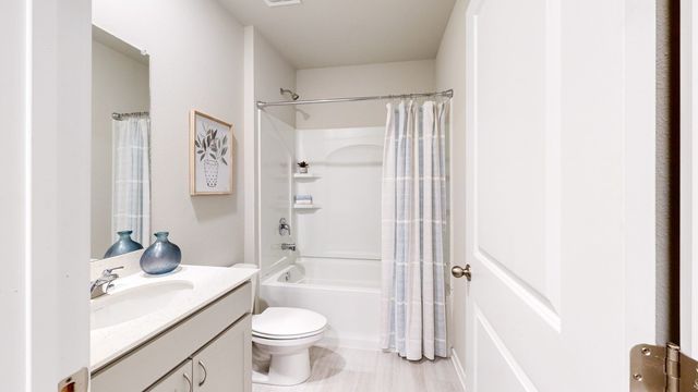 5145 168th Street, Urbandale, IA 50322