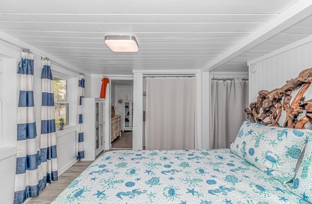 1525 Havens Dr., North Myrtle Beach, SC 29582