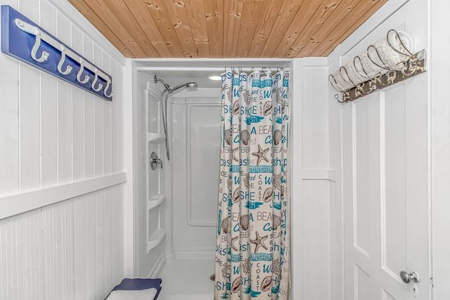 1525 Havens Dr., North Myrtle Beach, SC 29582