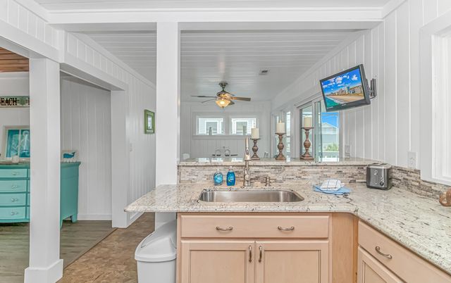 1525 Havens Dr., North Myrtle Beach, SC 29582