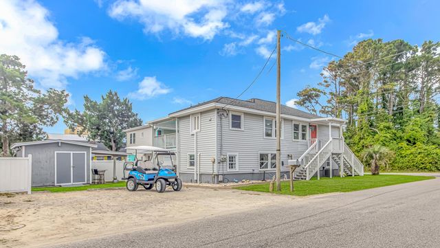 1525 Havens Dr., North Myrtle Beach, SC 29582