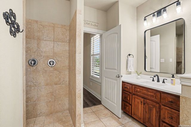 1015 Slumber, San Antonio, TX 78260