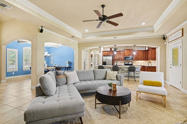 1015 Slumber, San Antonio, TX 78260