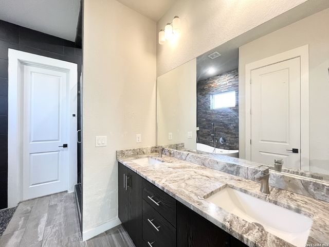 10714 Pharaoh Run, San Antonio, TX 78254