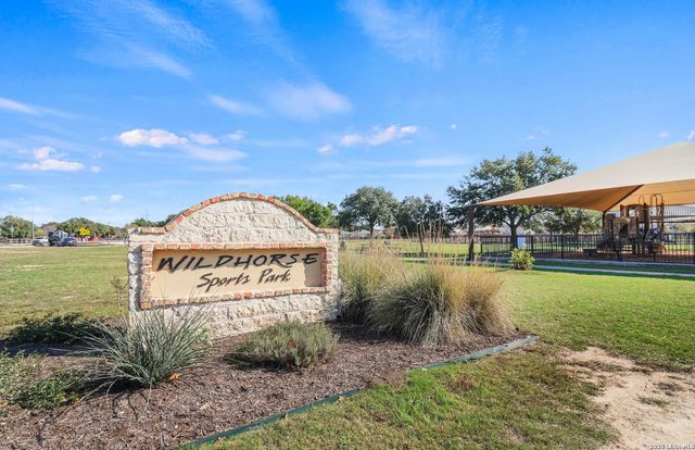 10714 Pharaoh Run, San Antonio, TX 78254