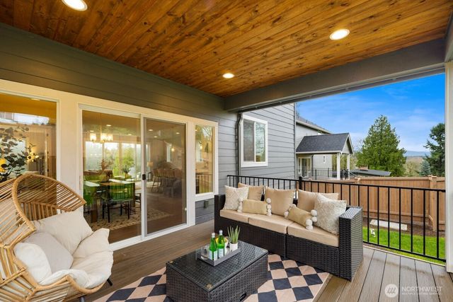 7879 S 132 Street, Seattle, WA 98178