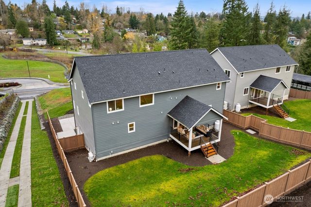 7879 S 132 Street, Seattle, WA 98178