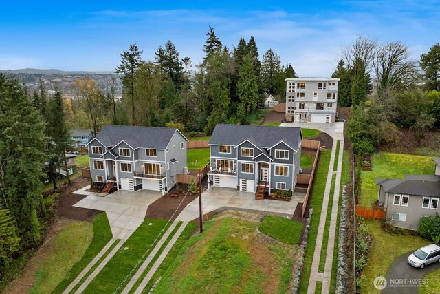 7879 S 132 Street, Seattle, WA 98178