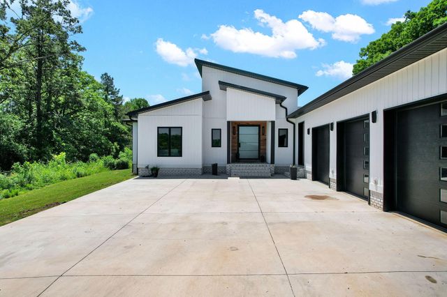309 County Road 197, Athens, TN 37303