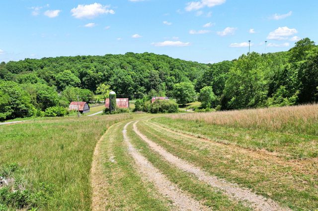 309 County Road 197, Athens, TN 37303