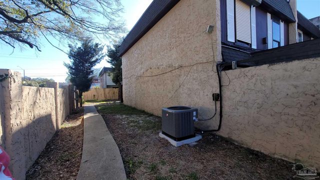 846 Esconditas Pl, Pensacola, FL 32506