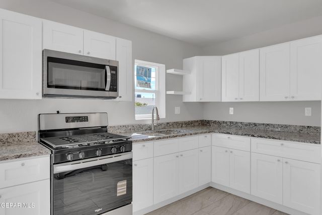 10370 BLYTHE Drive, El Paso, TX 79924