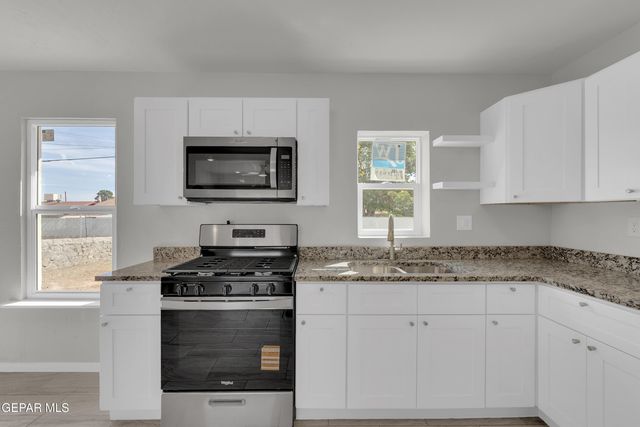 10370 BLYTHE Drive, El Paso, TX 79924