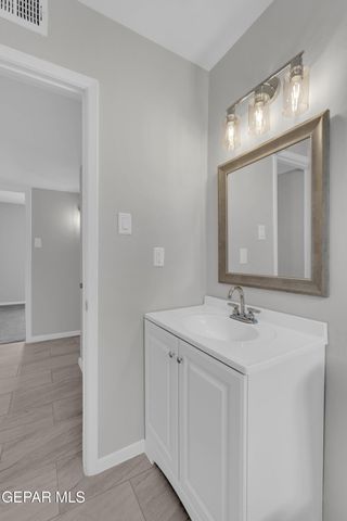 10370 BLYTHE Drive, El Paso, TX 79924