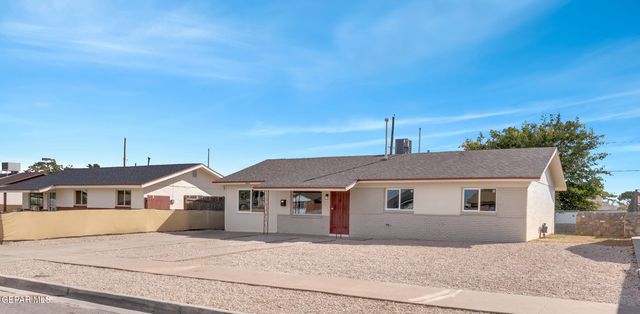 10370 BLYTHE Drive, El Paso, TX 79924