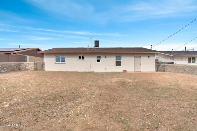 10370 BLYTHE Drive, El Paso, TX 79924