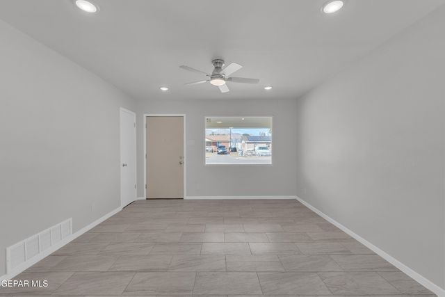 10370 BLYTHE Drive, El Paso, TX 79924