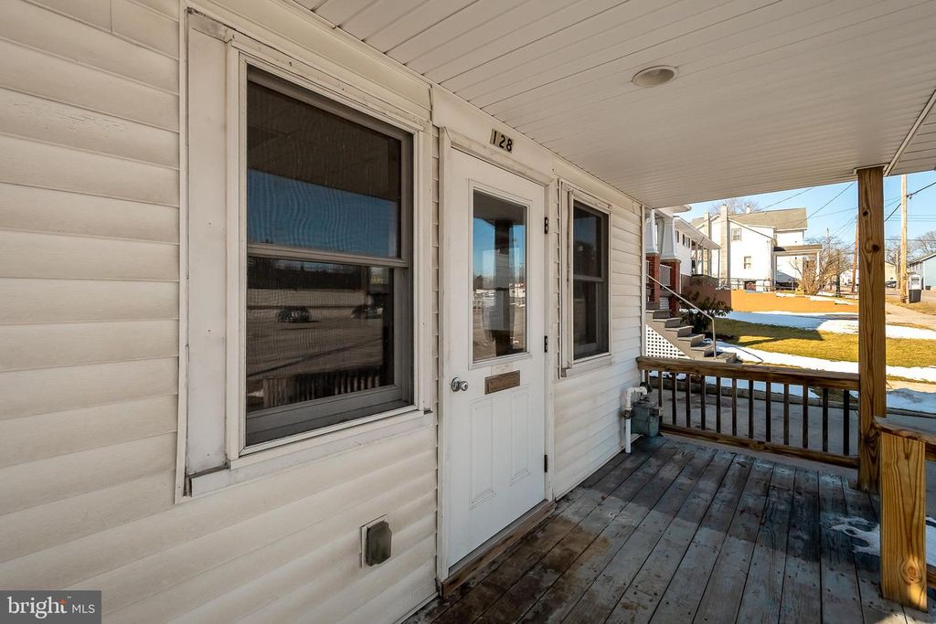 Image 14 of property listing at 128 MAIN ST, Grantsville, MD 21536
