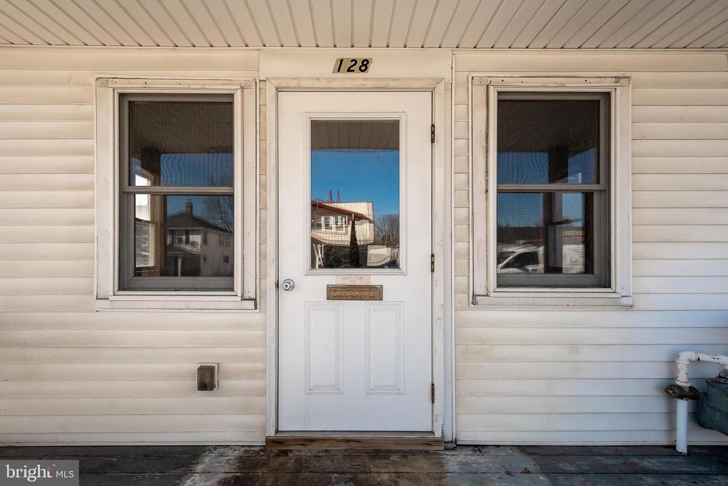 Image 15 of property listing at 128 MAIN ST, Grantsville, MD 21536