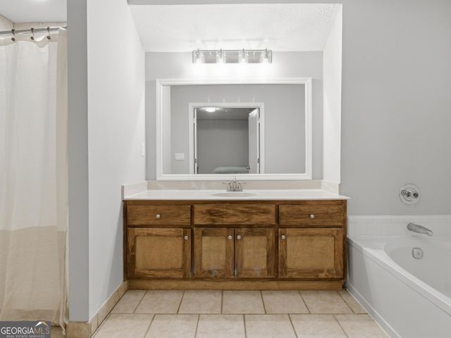 4281 E Meadow Drive, Duluth, GA 30096