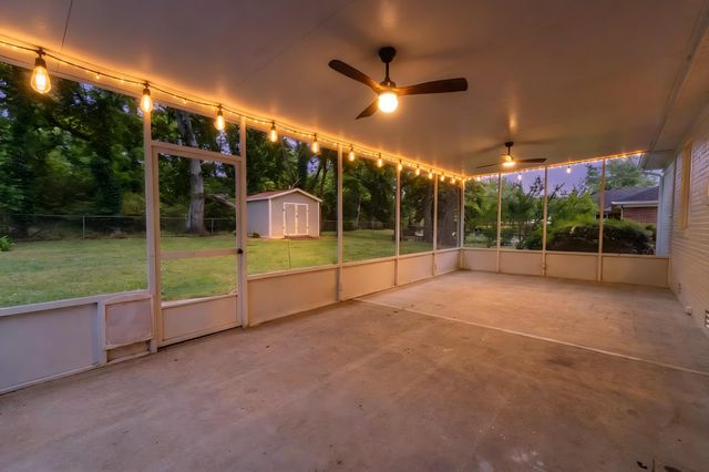 424 Irongate Blvd, Murfreesboro, TN 37129