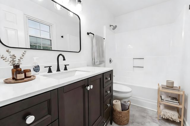 424 Irongate Blvd, Murfreesboro, TN 37129