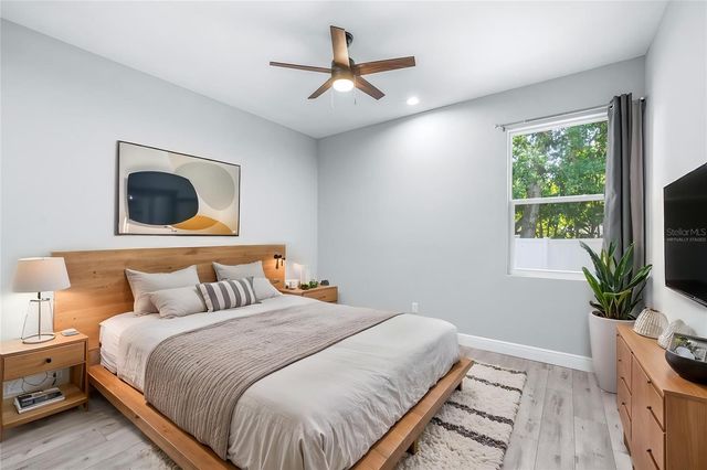 1505 E NORTH BAY STREET, Tampa, FL 33610