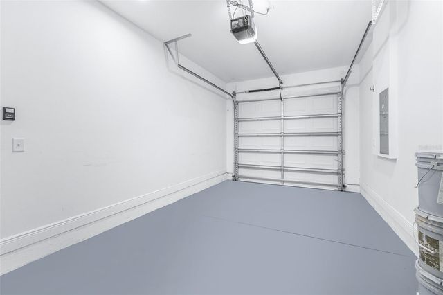 1505 E NORTH BAY STREET, Tampa, FL 33610