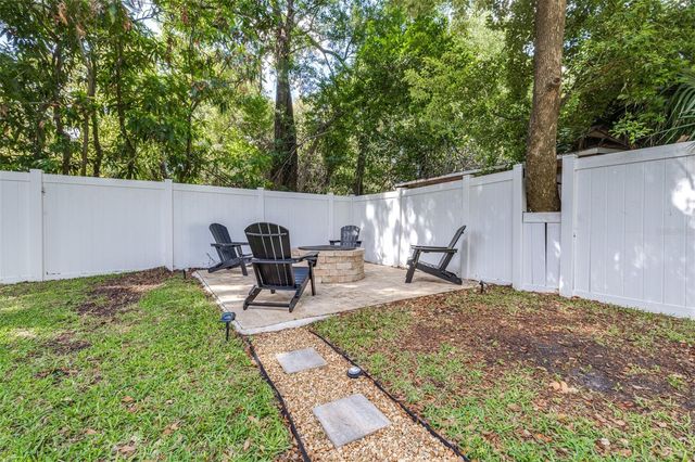 1505 E NORTH BAY STREET, Tampa, FL 33610