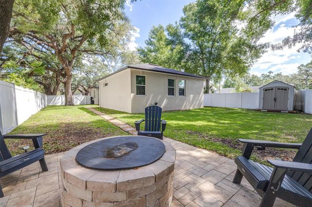 1505 E NORTH BAY STREET, Tampa, FL 33610