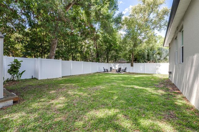 1505 E NORTH BAY STREET, Tampa, FL 33610