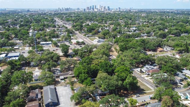 1505 E NORTH BAY STREET, Tampa, FL 33610