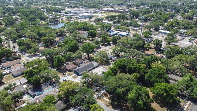 1505 E NORTH BAY STREET, Tampa, FL 33610