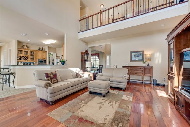 625 County Road 1134, Lone Oak, TX 75453