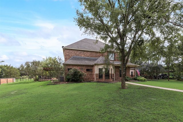 625 County Road 1134, Lone Oak, TX 75453