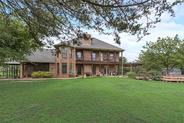 625 County Road 1134, Lone Oak, TX 75453