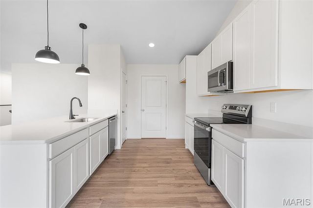 525 Apple Orchard Lane, O'fallon, MO 63385