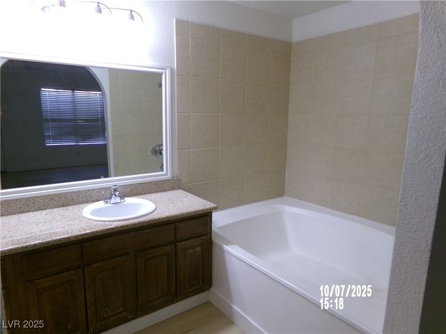 2700 North Rainbow Boulevard 1105, Las Vegas, NV 89108