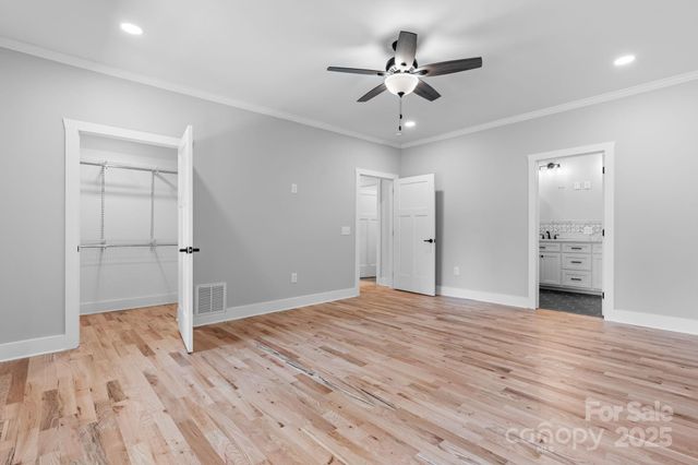2366 W Paradise Harbor Drive, Connelly Springs, NC 28612