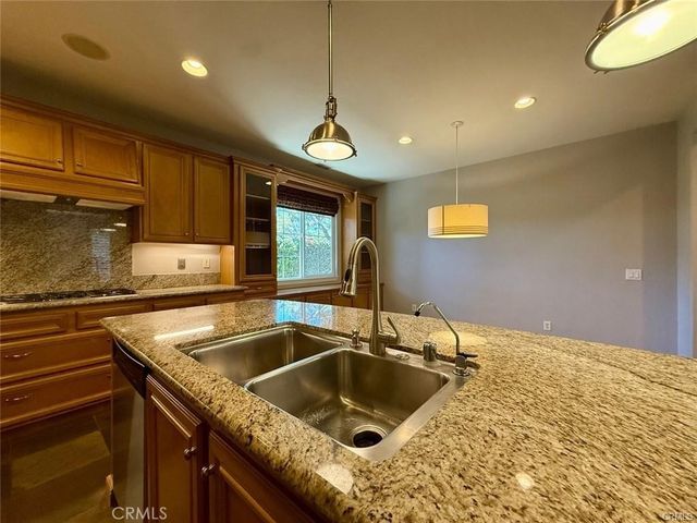 1 Stonegate, Irvine, CA 92602